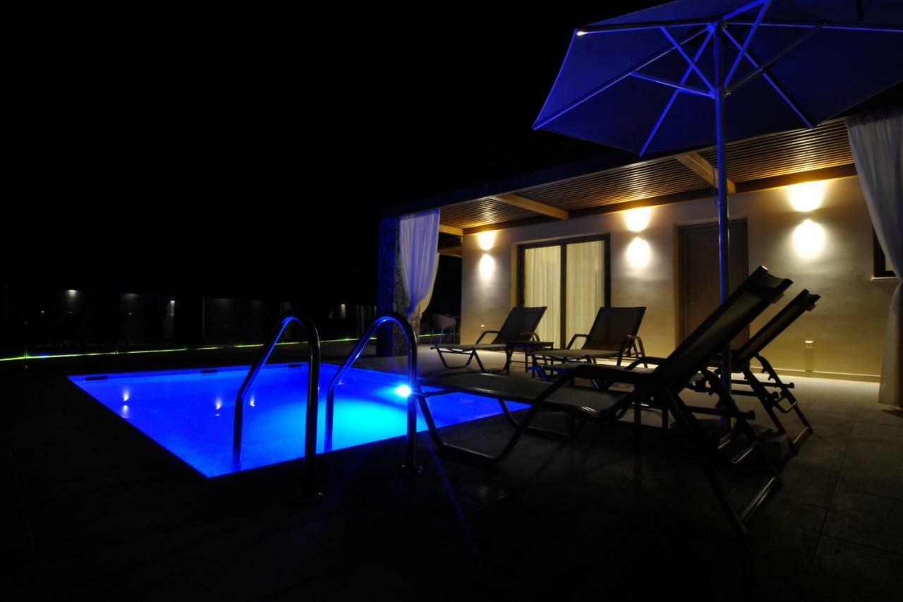 Casa Del Mar Apartment บูเกริ ภายนอก รูปภาพ